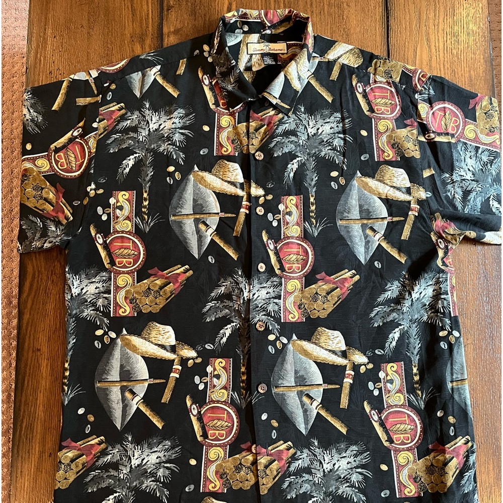 Men’s Large Tommy Bahama Cigar shirt
